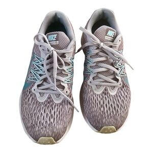 Nike Zoom Winflo 5 Particle Rose Flash Crimson Women's Pink Size 6.5